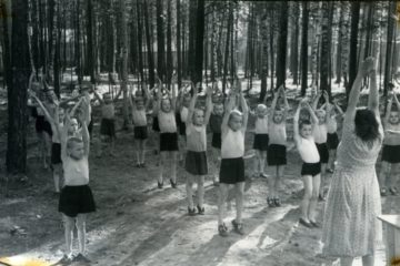 Впервые в лагерь «Таежный» норильские школьники выехали в июне 1944-го