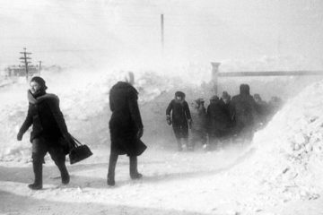 Изучать снежные заносы и бороться со снегом в Норильске начали 85 лет назад