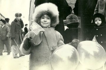 На пике дефицита 90-х сверхплановый металл в Норильске обменяли на детские шубки и пуховики