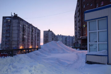 Россиянам могут разрешить любые методы самообороны при незаконном проникновении в дом