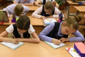 Акция «Помоги пойти учиться» стартовала в регионе