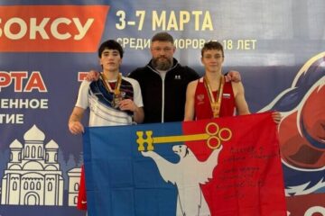 Двое боксеров из спортшколы № 4 взяли золото первенства СФО