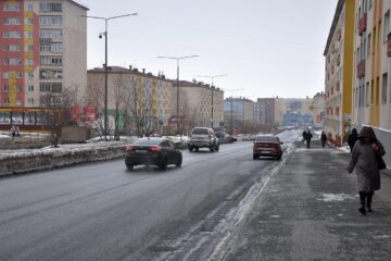 Как построить город на вечной мерзлоте?