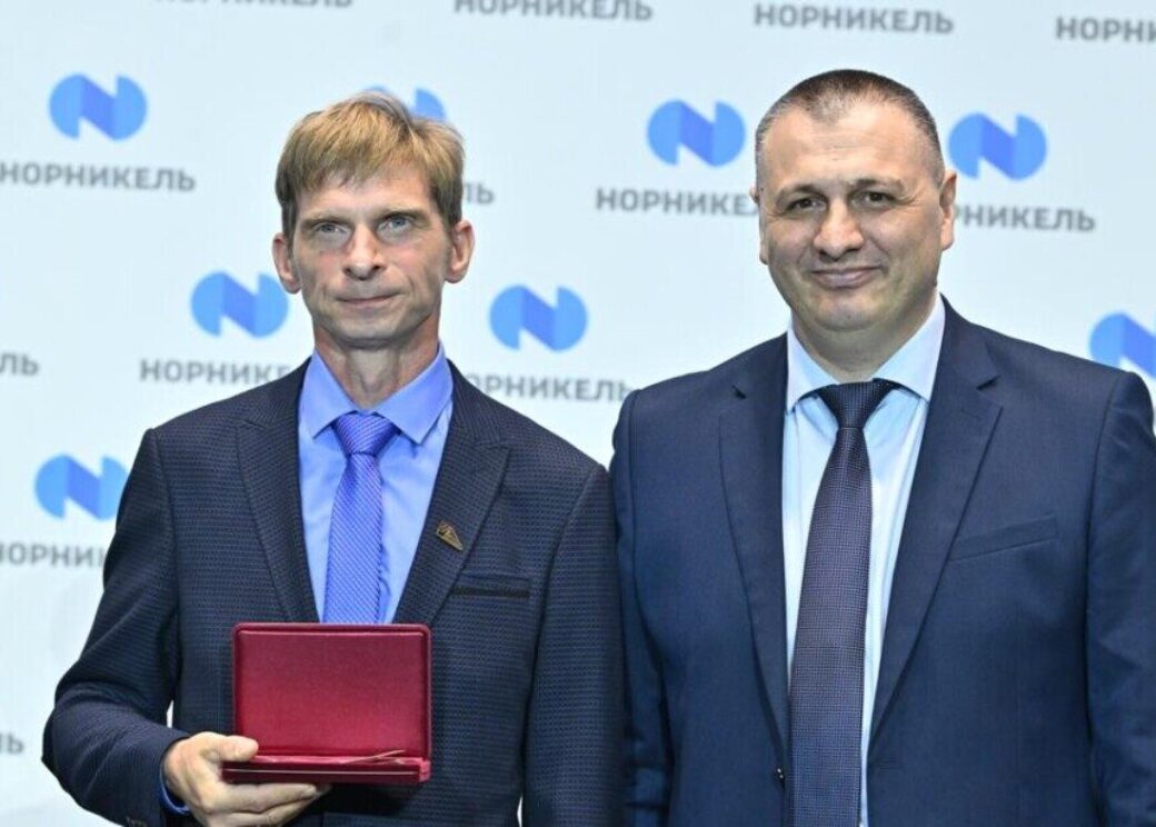 Норильские металлурги работают в экстремальных условиях Арктики, и труд их сродни подвигу