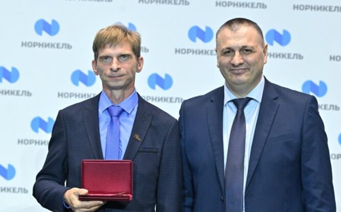 Норильские металлурги работают в экстремальных условиях Арктики, и труд их сродни подвигу