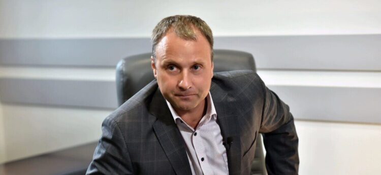 Директор обеспечивающего комплекса Сергей Плотников: самый молодой карьер «Норникеля» получит дробилку, подстанцию и собственную столовую