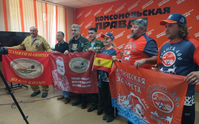Спортсмены преодолеют 200 километров в ледяной воде Хатанги