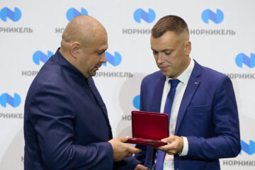 Норильских горняков наградили в честь профессионального праздника