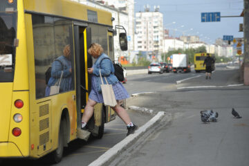 Автобусный маршрут № 27к будет обслуживать новый перевозчик