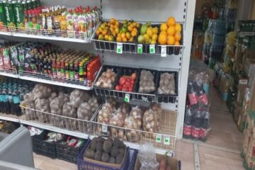 В Хатангу доставили первые продукты в рамках навигации 2026 года