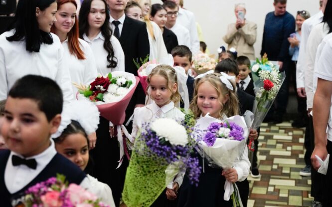 1 сентября в школы Норильска отправились более 22 200 детей