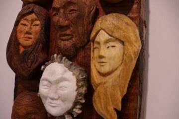 Хатанга: 400 лет в узорах и резьбе