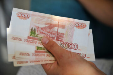 Молодая семья улучшит условия жизни с помощью социальной выплаты