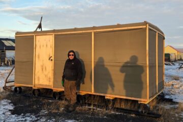 Оленеводы и промысловики Таймыра получили новые балки