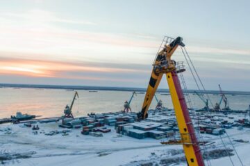 Речной грузооборот порта Дудинки за навигацию вырос на 300 тысяч тонн